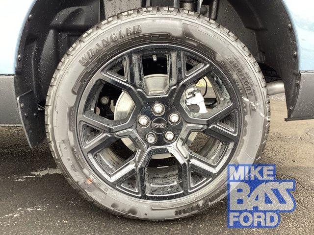 new 2025 Ford Maverick car, priced at $38,005