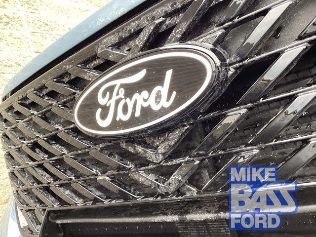 new 2025 Ford Maverick car, priced at $38,005