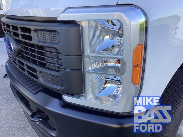 new 2023 Ford F-350 car, priced at $51,090