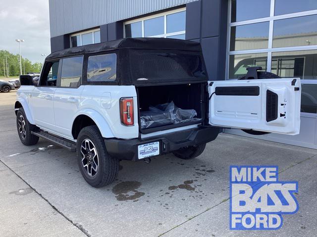 new 2024 Ford Bronco car, priced at $50,615