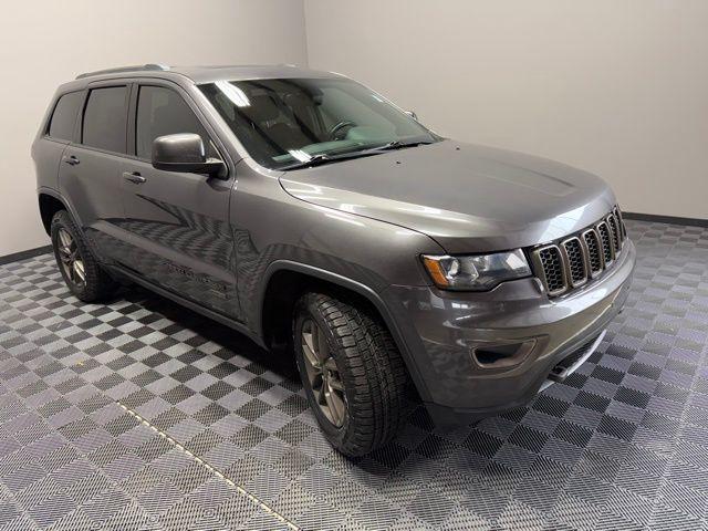 used 2016 Jeep Grand Cherokee car, priced at $12,990