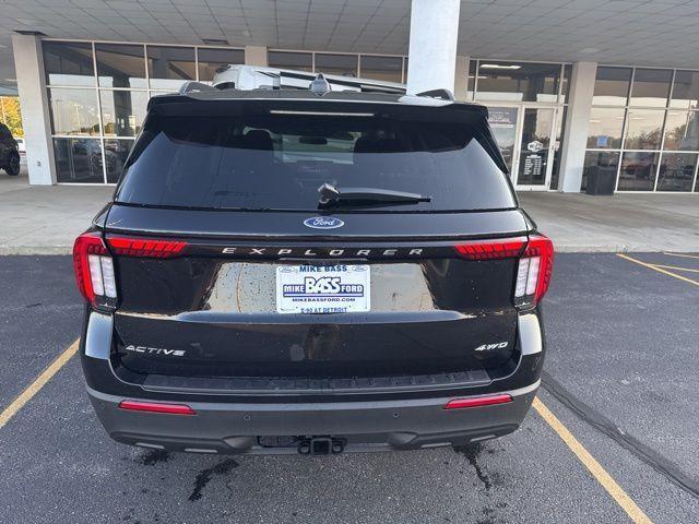 new 2025 Ford Explorer car, priced at $40,710
