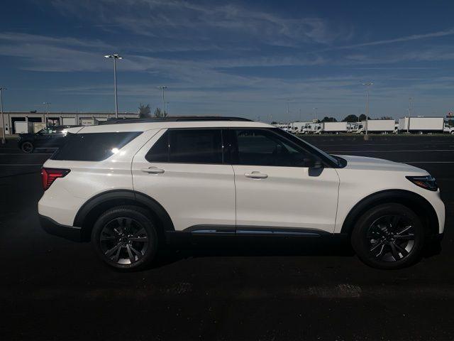 new 2025 Ford Explorer car, priced at $49,600