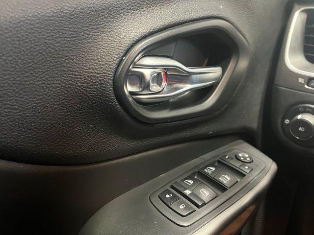 used 2021 Jeep Cherokee car, priced at $18,380