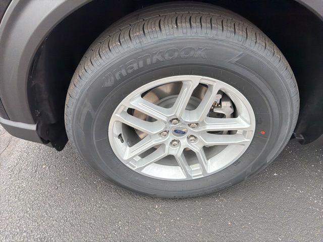 new 2026 Ford Explorer car, priced at $42,020