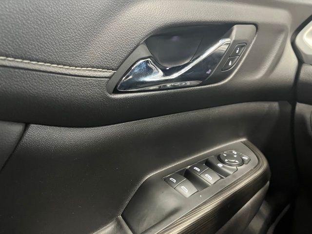 used 2023 GMC Acadia car, priced at $27,990