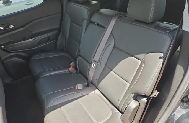 used 2023 GMC Acadia car, priced at $27,990