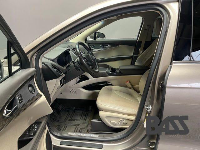 used 2020 Lincoln Nautilus car, priced at $25,790