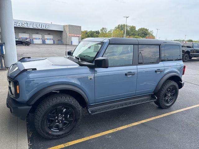 new 2025 Ford Bronco car, priced at $49,725