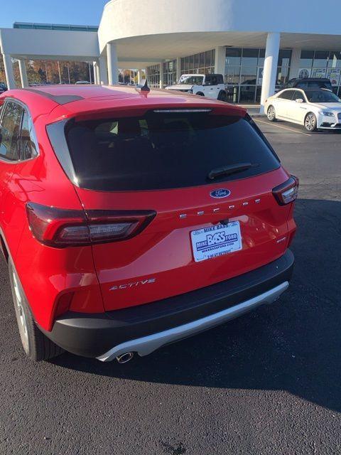 new 2024 Ford Escape car, priced at $30,595