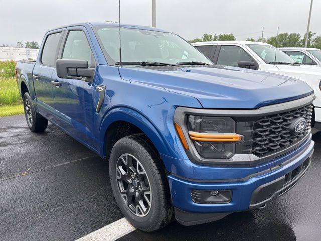 new 2025 Ford F-150 car, priced at $47,330