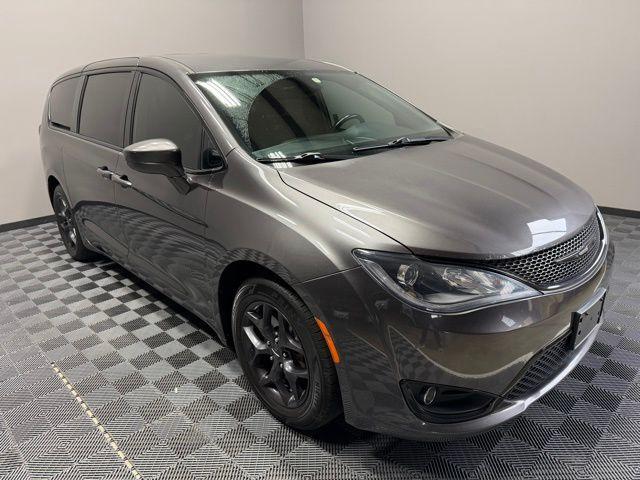 used 2018 Chrysler Pacifica car, priced at $11,990