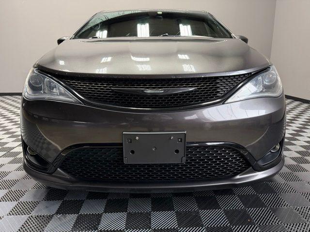 used 2018 Chrysler Pacifica car, priced at $11,990