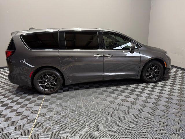 used 2018 Chrysler Pacifica car, priced at $11,990