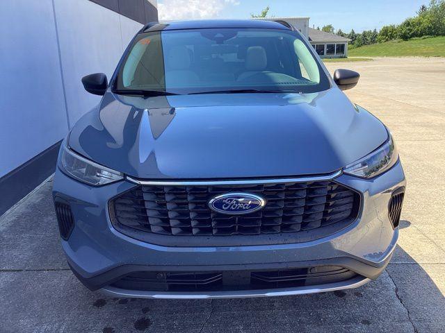 new 2025 Ford Escape car, priced at $31,582