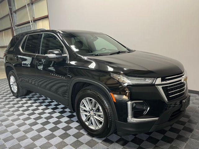 used 2023 Chevrolet Traverse car, priced at $28,990