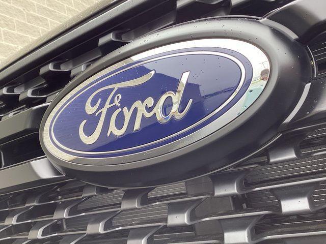 new 2025 Ford Ranger car, priced at $30,990