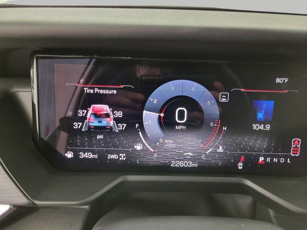 used 2025 GMC Acadia car, priced at $40,995