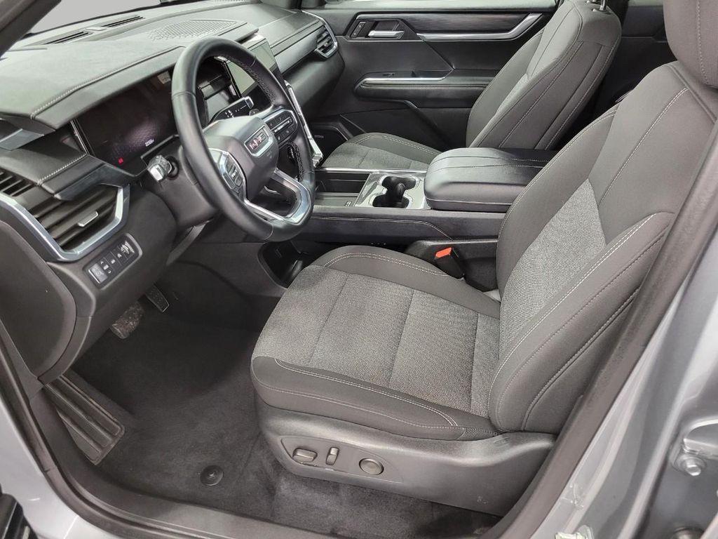 used 2025 GMC Acadia car, priced at $37,977