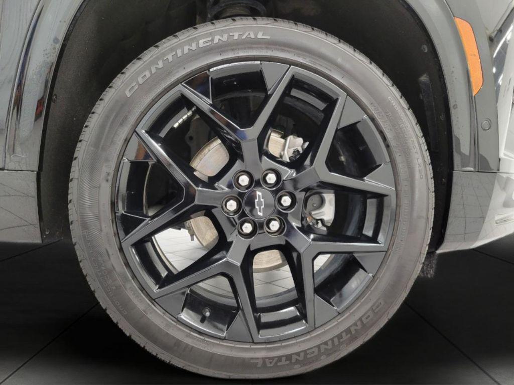 used 2024 Chevrolet Traverse car, priced at $50,500