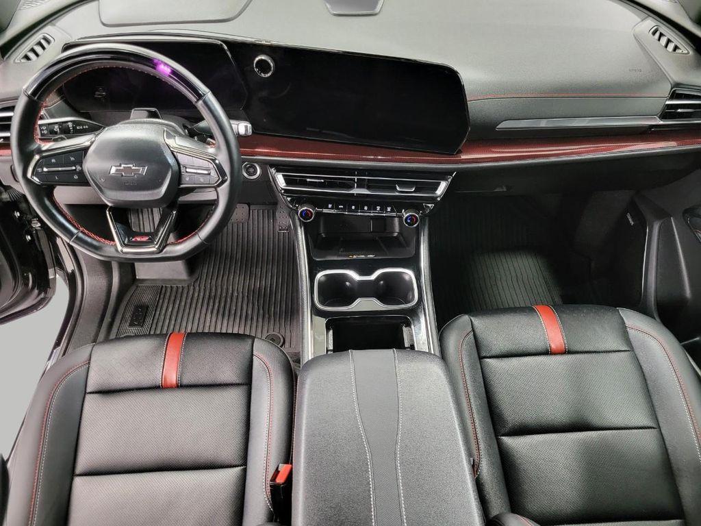 used 2024 Chevrolet Traverse car, priced at $50,500