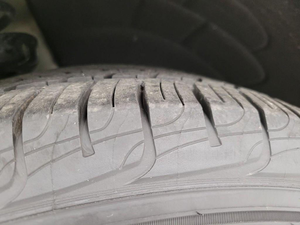 used 2021 Chevrolet Equinox car, priced at $16,626