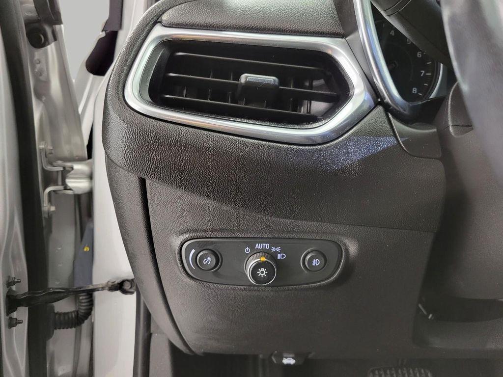 used 2021 Chevrolet Equinox car, priced at $16,626