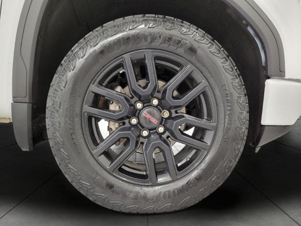 used 2020 GMC Sierra 1500 car, priced at $26,568