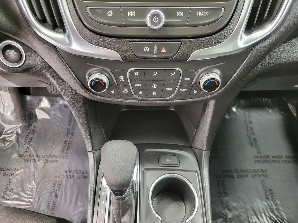 used 2024 Chevrolet Equinox car, priced at $21,957