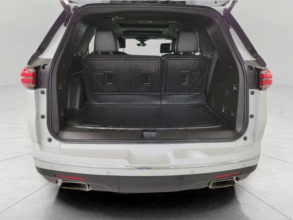used 2023 Chevrolet Traverse car, priced at $44,951