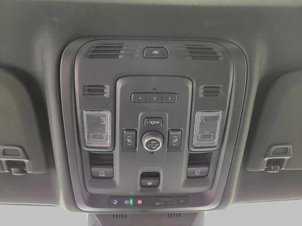 used 2024 Cadillac Escalade ESV car, priced at $84,640