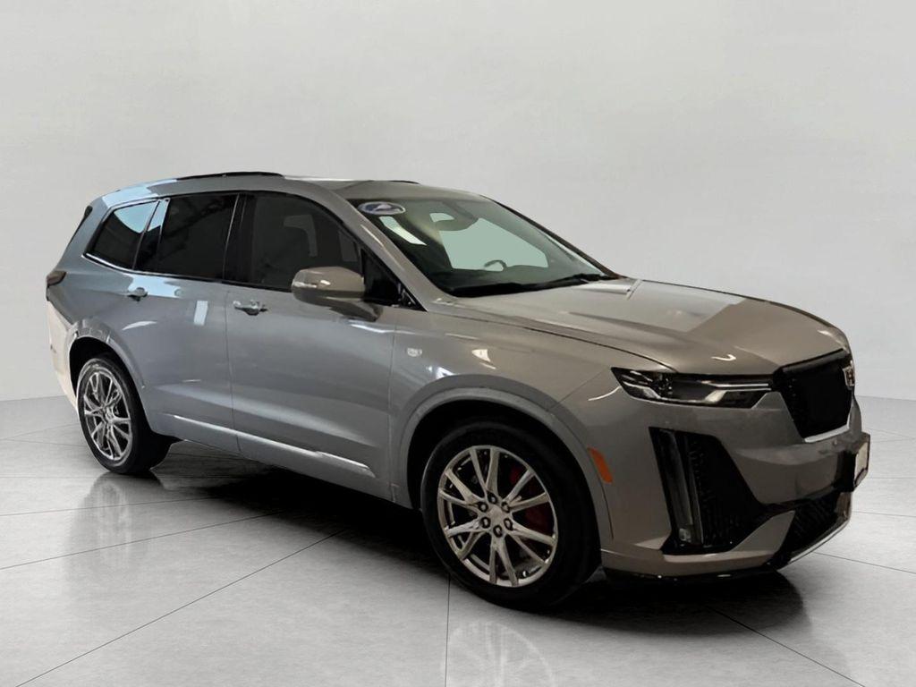 used 2024 Cadillac XT6 car, priced at $49,457