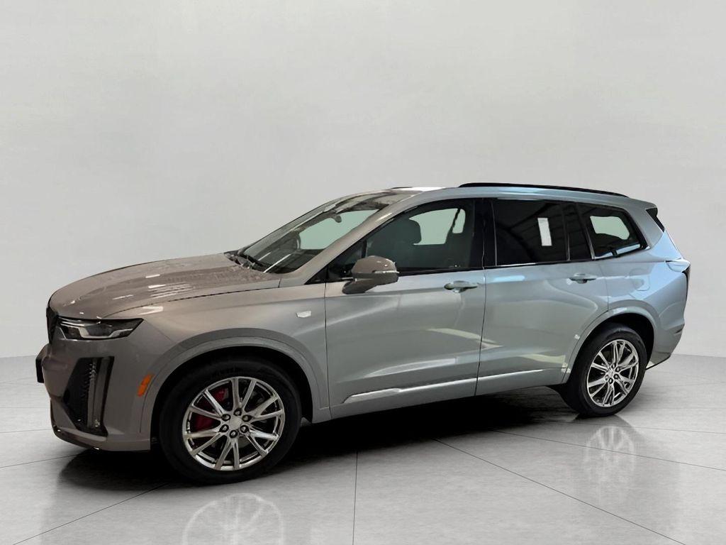 used 2024 Cadillac XT6 car, priced at $49,457