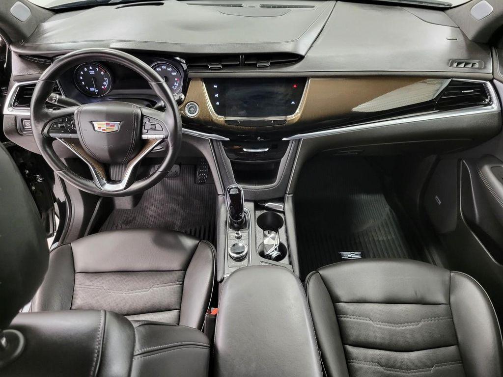 used 2024 Cadillac XT6 car