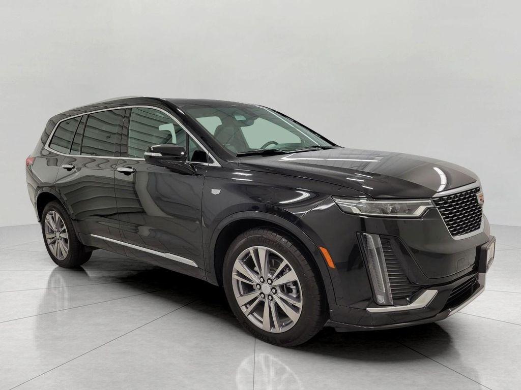 used 2024 Cadillac XT6 car