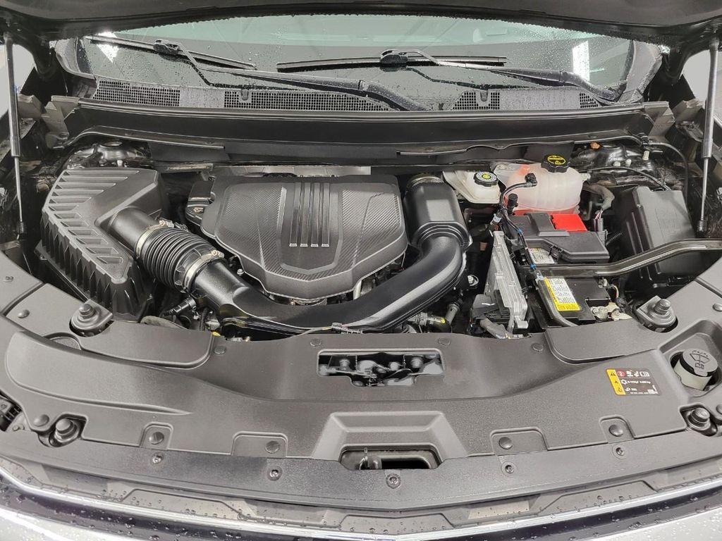used 2025 Chevrolet Traverse car, priced at $38,721