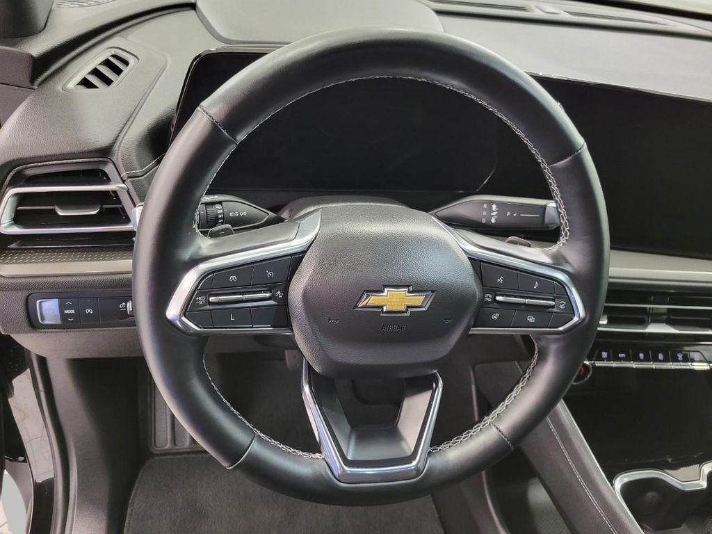 used 2024 Chevrolet Traverse car, priced at $36,933