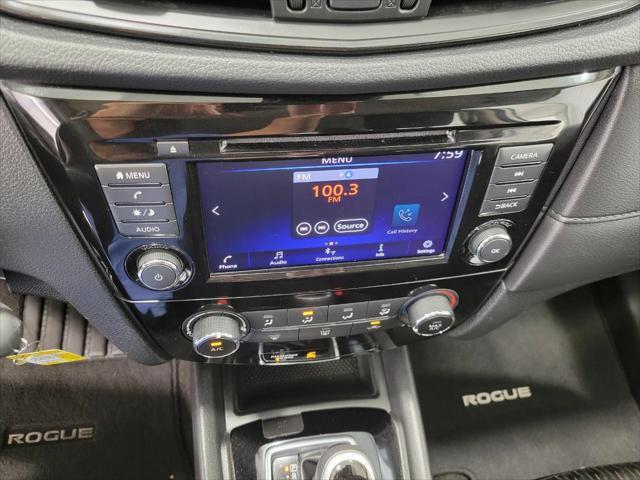 used 2019 Nissan Rogue car, priced at $14,000