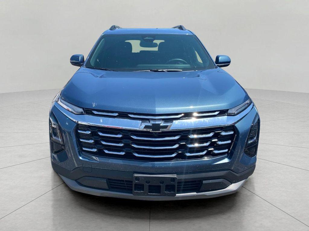used 2025 Chevrolet Equinox car, priced at $31,000
