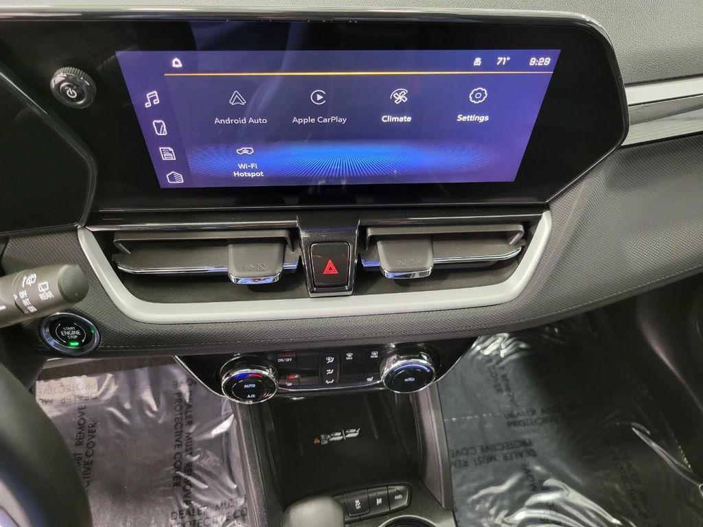 used 2024 Chevrolet TrailBlazer car, priced at $23,876