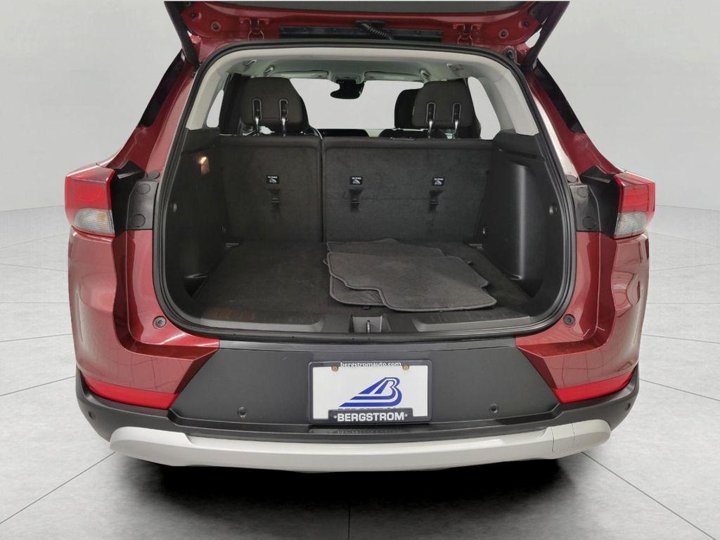 used 2024 Chevrolet TrailBlazer car, priced at $23,876