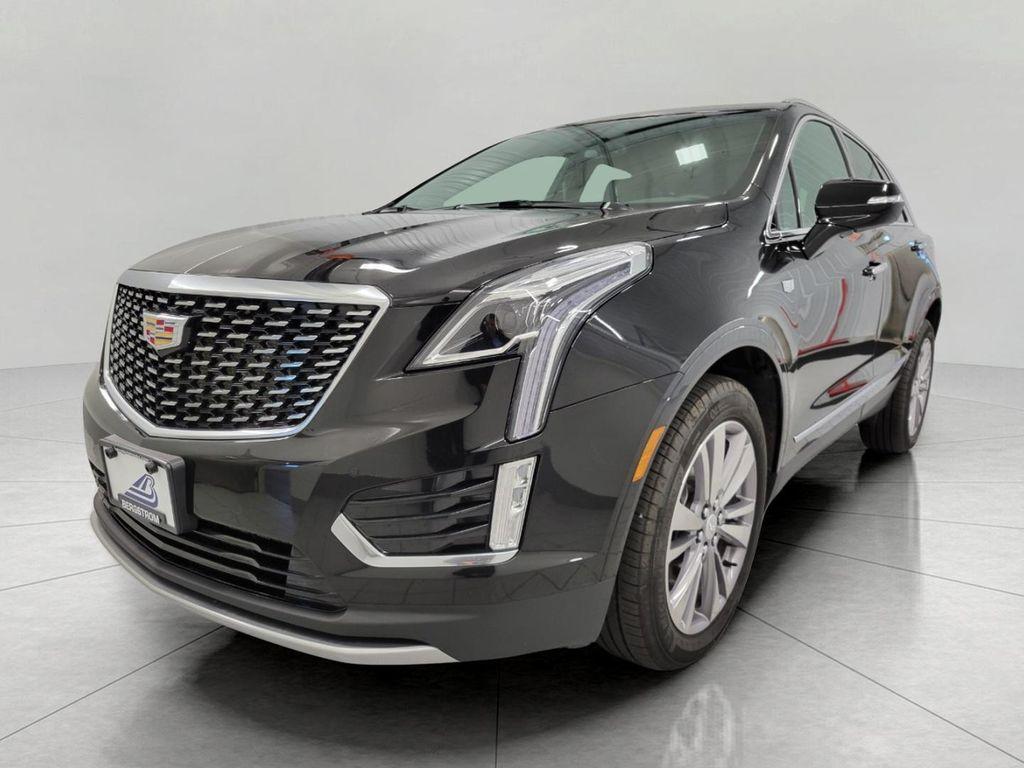 used 2025 Cadillac XT5 car, priced at $45,545