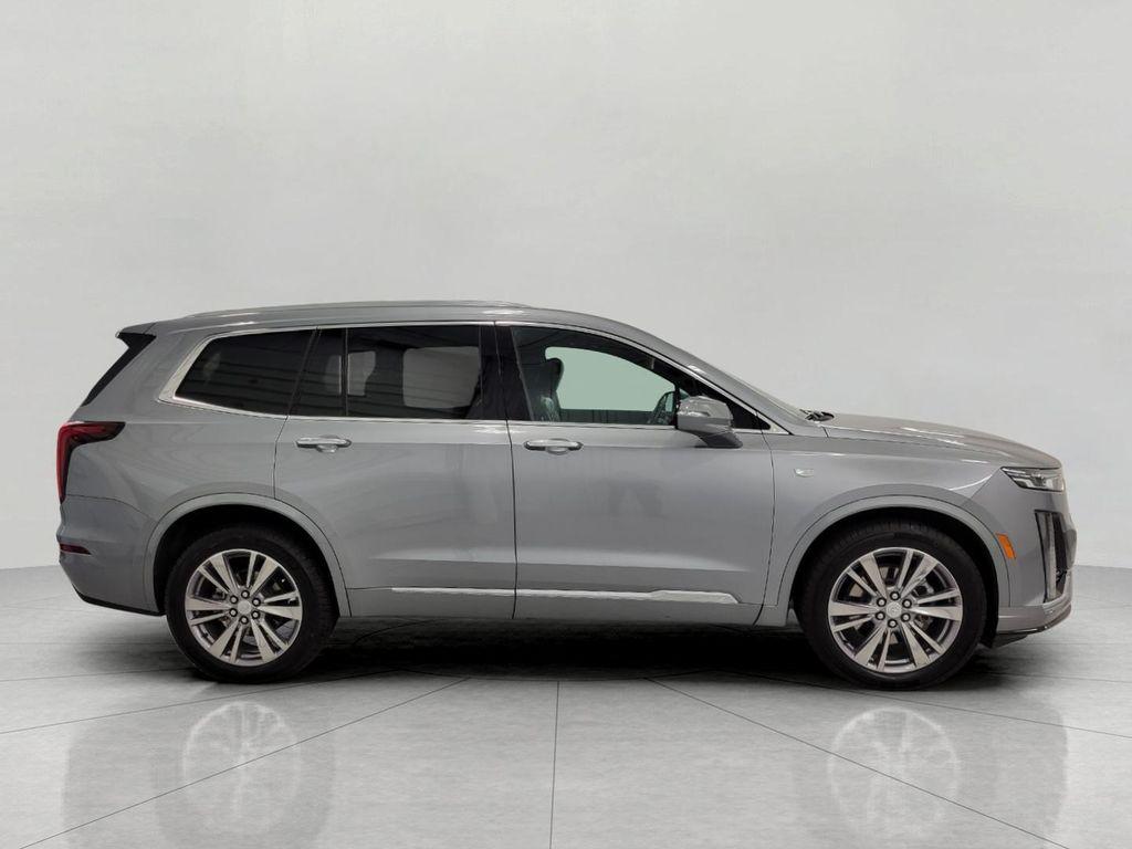 used 2025 Cadillac XT6 car, priced at $47,478