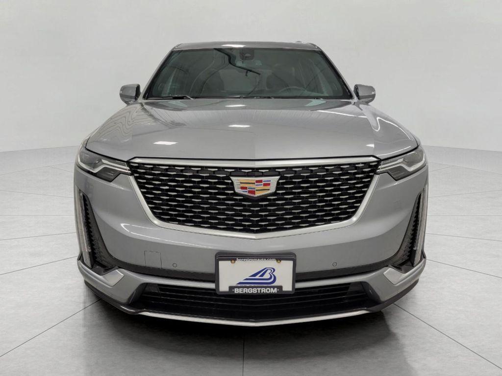 used 2025 Cadillac XT6 car, priced at $47,478