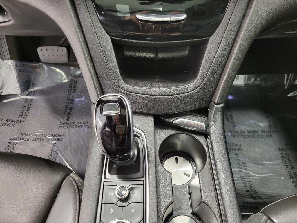 used 2025 Cadillac XT6 car, priced at $47,478