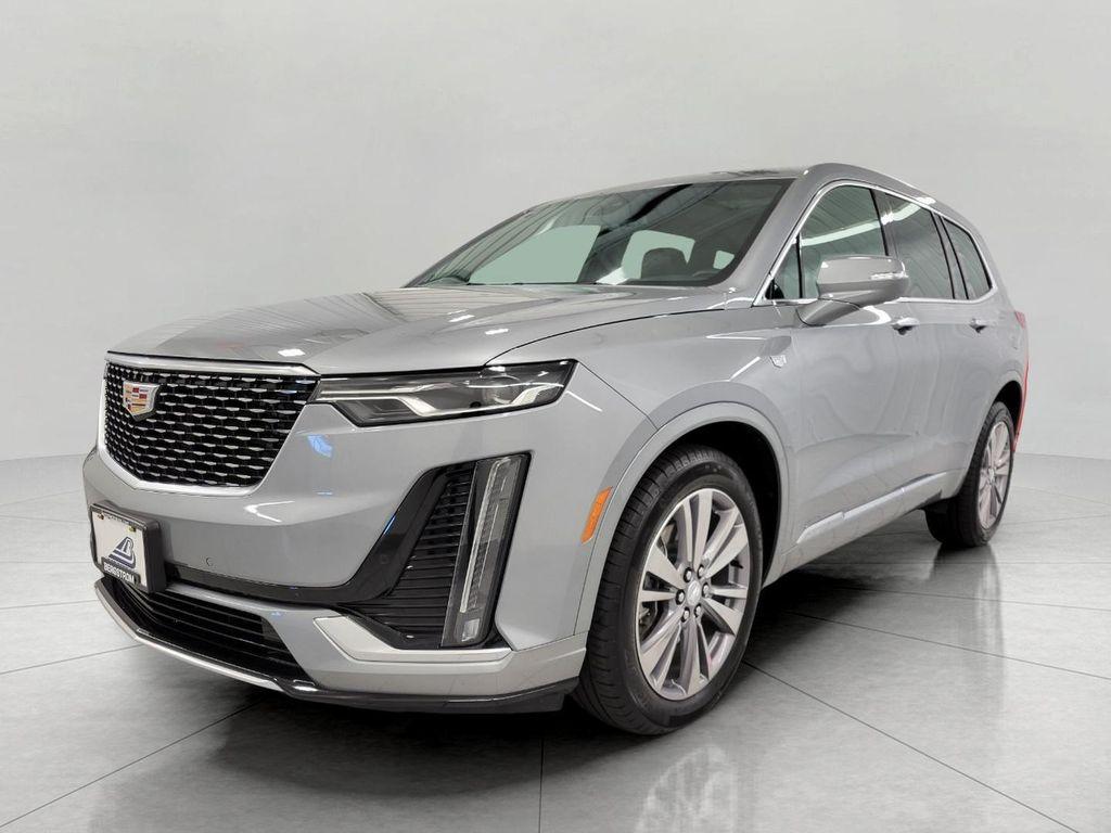 used 2025 Cadillac XT6 car, priced at $47,478