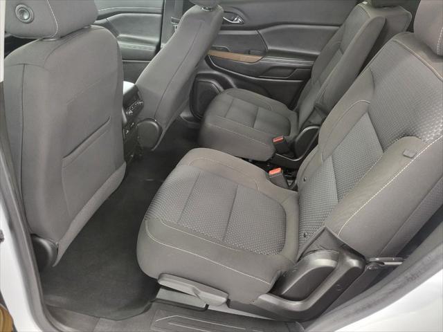 used 2023 GMC Acadia car, priced at $33,262