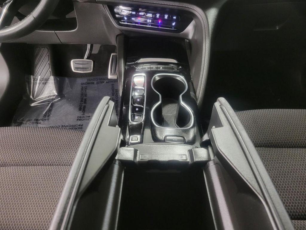 used 2023 Buick Envision car, priced at $26,890