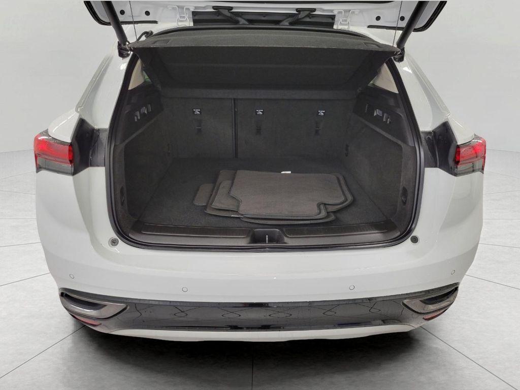 used 2023 Buick Envision car, priced at $26,890