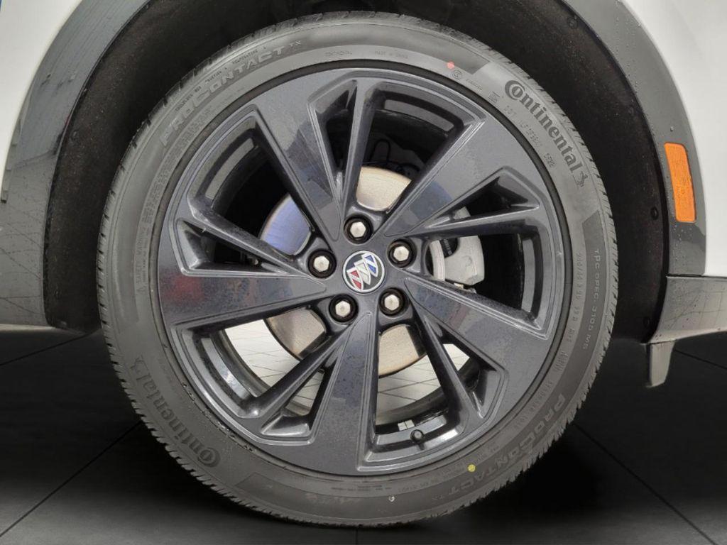 used 2023 Buick Envision car, priced at $26,890